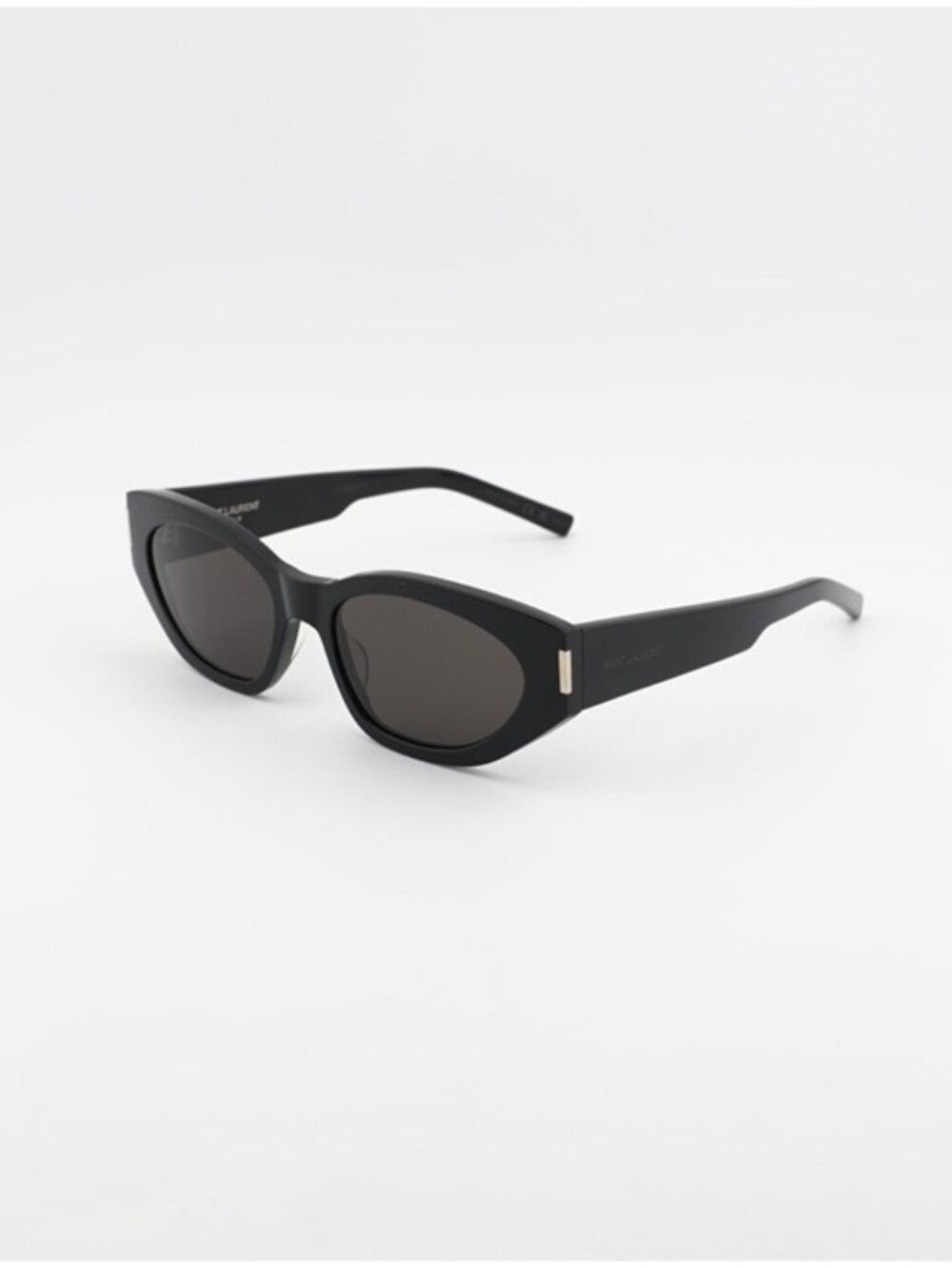 Saint Laurent SL638 001 Sunglasses Black Cat Eye Frame, Black Lenses